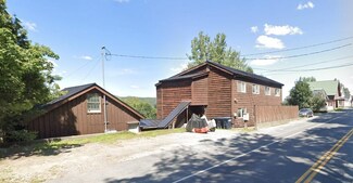 473 Maple St, Stowe, VT 05672