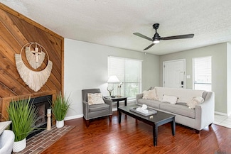 1805 S Brightside View Dr Unit 122-b, Baton Rouge, LA 70820