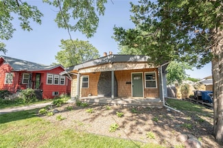 3019 49th St, Des Moines, IA 50310