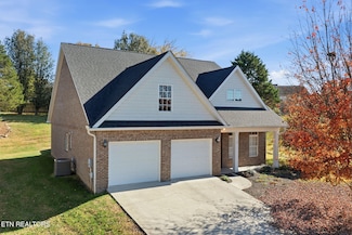 134 Waterston Way, Clinton, TN 37716