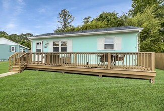 4463 Chicken City Rd, Chincoteague Island, VA 23336