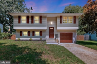 12400 Sturdee Dr, Upper Marlboro, MD 20772
