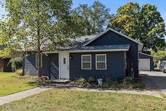 12715 Ewing St, Leo, IN 46765