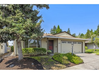 10215 SW Highland Dr, Portland, OR 97224