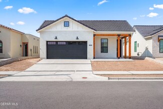 13866 Paseo Central Ave, Horizon City, TX 79928