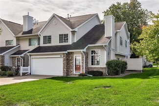 150 S Prairie View Dr Unit 904, West Des Moines, IA 50266