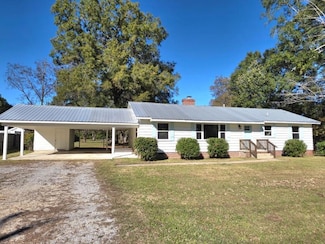 418 E Clayton St, Baldwyn, MS 38824