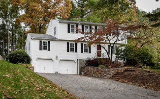 12 Driscoll Dr, Framingham, MA 01701