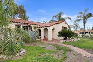 25839 Mission Rd, Loma Linda, CA 92354