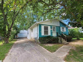 806 Wilson Blvd, Saint Louis, MI 48880