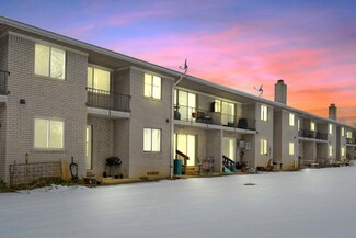 27094 Sandy Hill Ln Unit 22, New Hudson, MI 48165