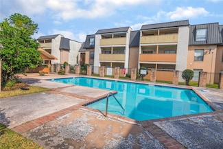 8421 Hearth Dr Unit 36, Houston, TX 77054
