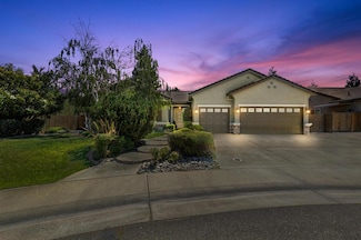949 Cottrell Way, Galt, CA 95632