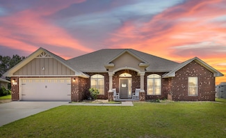 6096 Winchester Cir, Milton, FL 32570