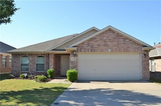 10416 Devin Ln, Hurst, TX 76053