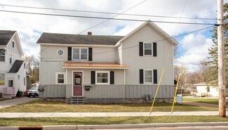 1127 1/2 5th Ave, Antigo, WI 54409