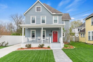 106 N 3rd St, Loveland, OH 45140