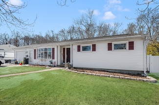 393 Almy Rd, Somerset, MA 02726
