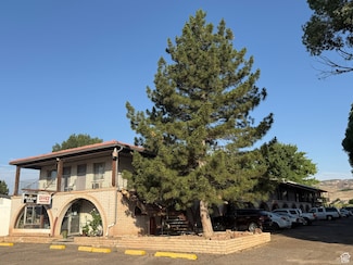 1170 S Cove View Rd, Richfield, UT 84701