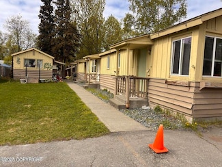 3604 Oregon Dr Unit 4, Anchorage, AK 99517
