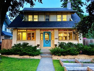 206 Lexington Pkwy N, Saint Paul, MN 55104