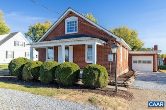 2735 Stuarts Draft Hwy, Stuarts Draft, VA 24477