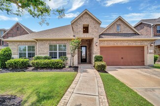 63 Monarch Trail, Sugar Land, TX 77498