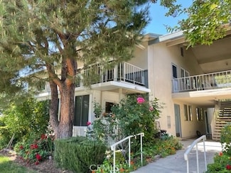 8 Via Castilla Unit N, Laguna Woods, CA 92637