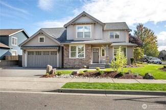 902 Captain Bay Ct, Lynden, WA 98264