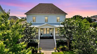 370 Lesesne St, Daniel Island, SC 29492