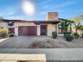 925 E Piedmont Rd, Phoenix, AZ 85042