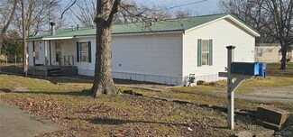 124 W Lucille Ave, Nowata, OK 74048