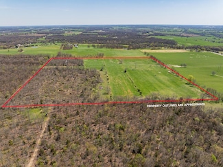 21525 Lawrence 1050, Pierce City, MO 65723