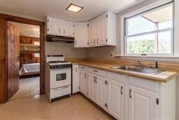 185 Three Acres Rd, Eastham, MA 02642