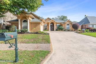 203 Baltusrol Dr, Broussard, LA 70518