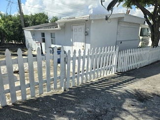 2 Clark St Unit 1, West Palm Beach, FL 33405