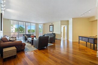 733 Crandon Blvd Unit 206, Key Biscayne, FL 33149