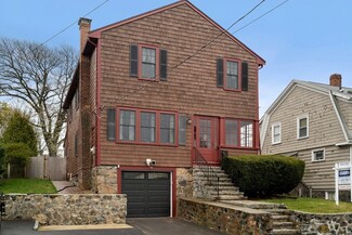 43 Barnstable St, Swampscott, MA 01907