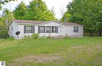 21833 Simpson Rd, Copemish, MI 49625