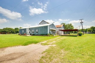 202 N Ashwood Ave, Marietta, OK 73448
