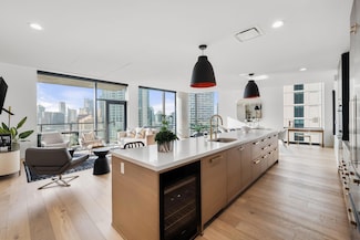 70 Rainey St Unit 2606, Austin, TX 78701