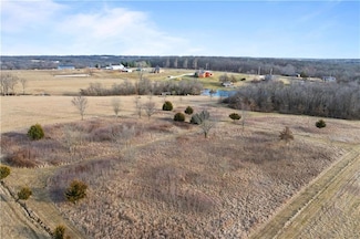 33004 Stringtown Rd, Greenwood, MO 64034