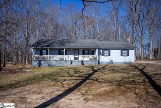 2997 Deck Rd, Gray Court, SC 29645
