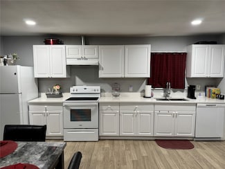 3203 S Marsalis Ave, Dallas, TX 75216