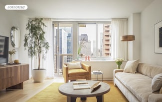 234 E 46th St Unit 1503, New York, NY 10017