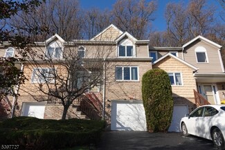 48 Edgefield Dr, Morris Plains, NJ 07950