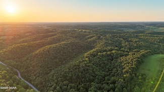 3759 Wheeler Branch Rd, Crane, MO 65633