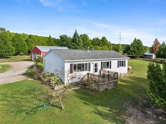 3082 Jensen Rd, Petoskey, MI 49770