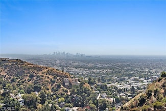 8179 Mannix Dr, Los Angeles, CA 90046