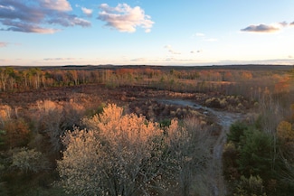 17 Airport Rd, Sanford, ME 04073